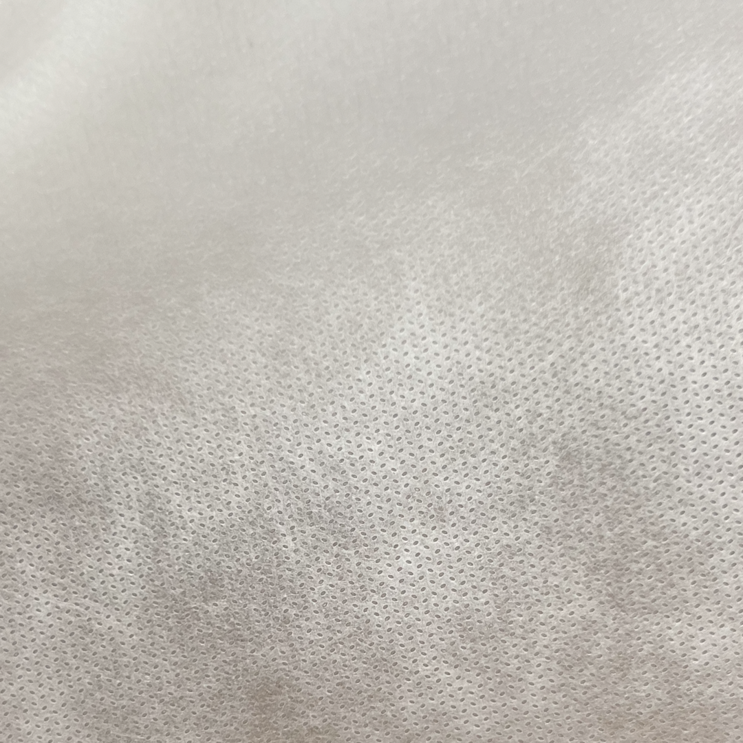 CAMBRIC 42" WHITE 1.25 OZ. BY THE YARD